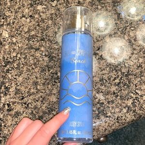 bath and body works spray